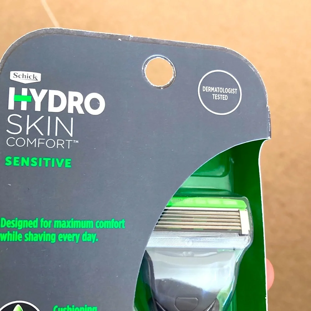 NEW Set of Two Schick Hydro 5 Skin Comfort Sensitive Shaving Razors